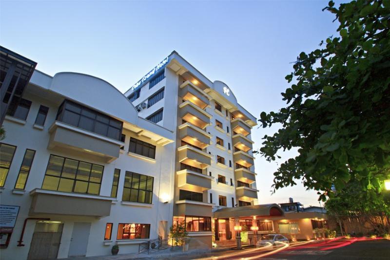 Cebu Grand Hotel Exterior photo